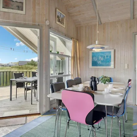 Holiday home Pet Friendly Home In Hvide Sande With Sauna Havrvig