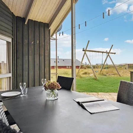 Stunning Home In Hvide Sande With Sauna *